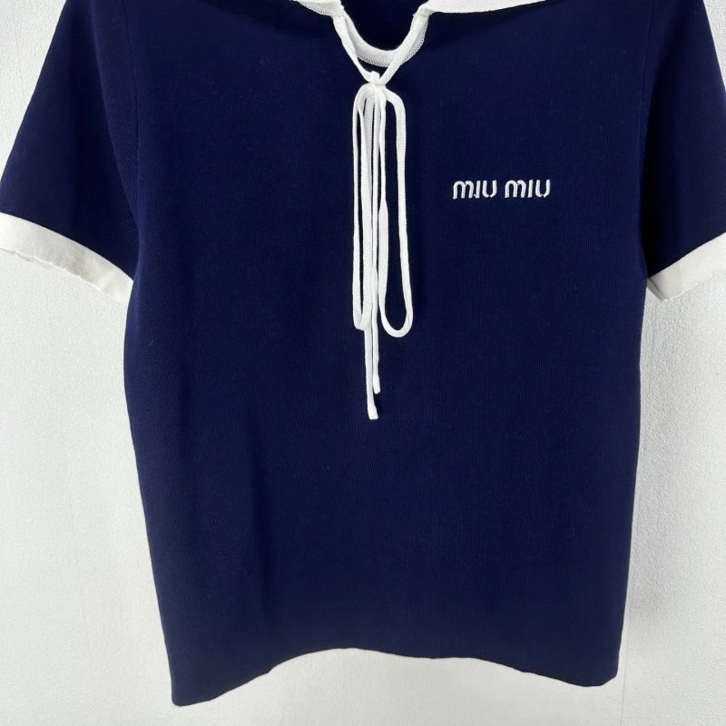 Miu Miu T-Shirts Minimalist 148621