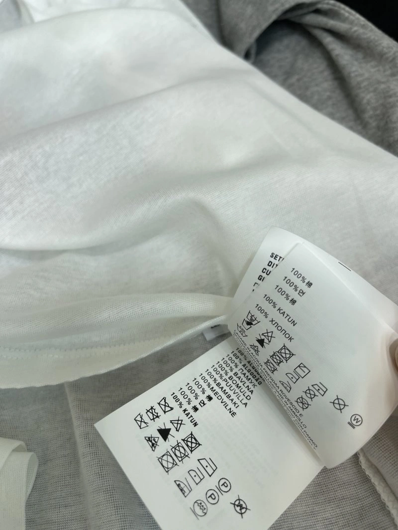 FlexibleFit Miu Miu T-Shirts 148627