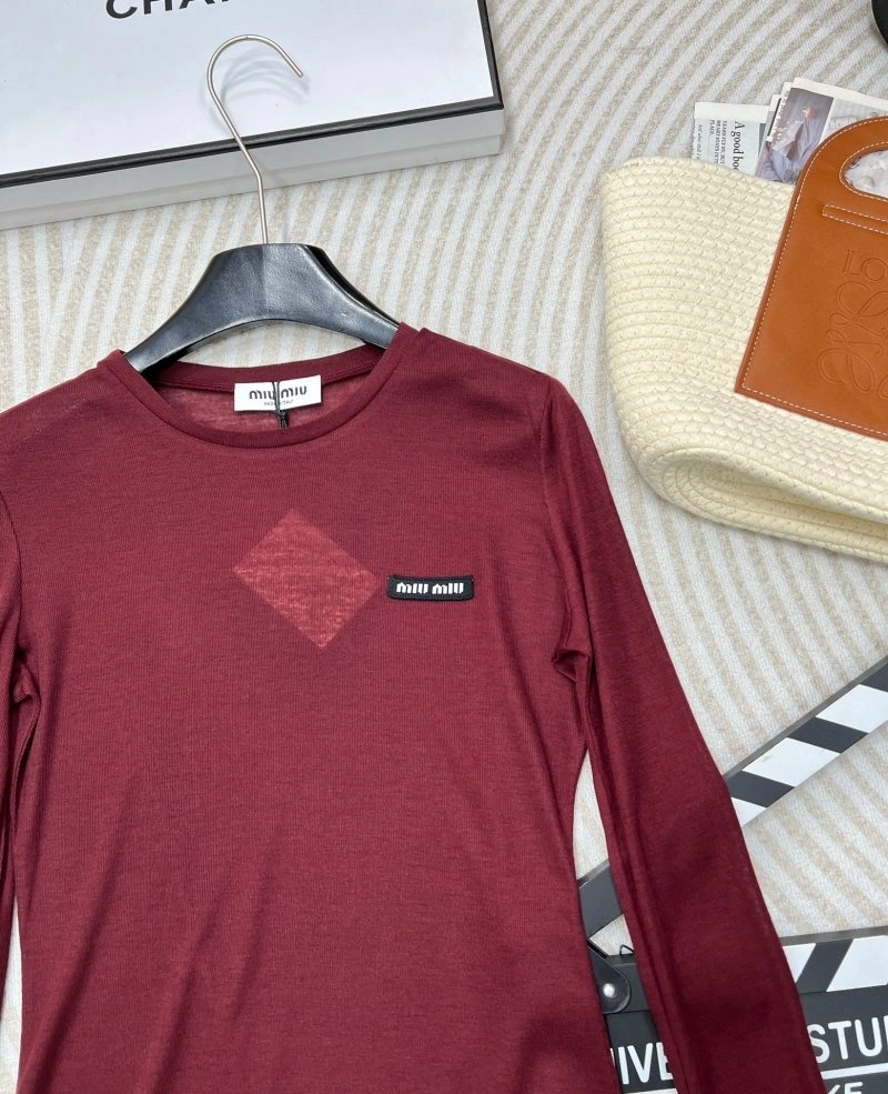 RelaxedFit Miu Miu T-Shirts 148646