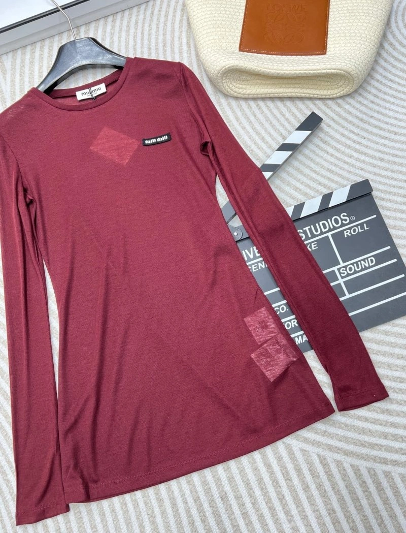 RelaxedFit Miu Miu T-Shirts 148646