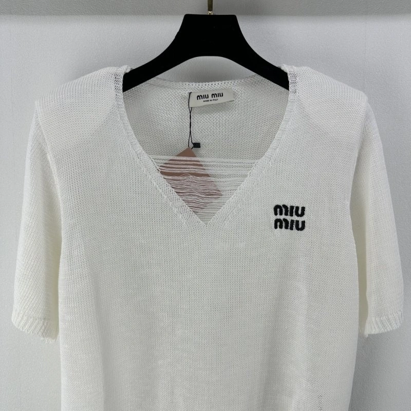 Miu Miu T-Shirts Comfortable 148593