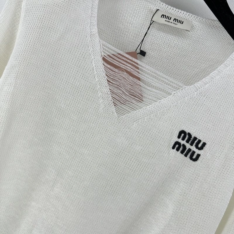 Miu Miu T-Shirts Comfortable 148593