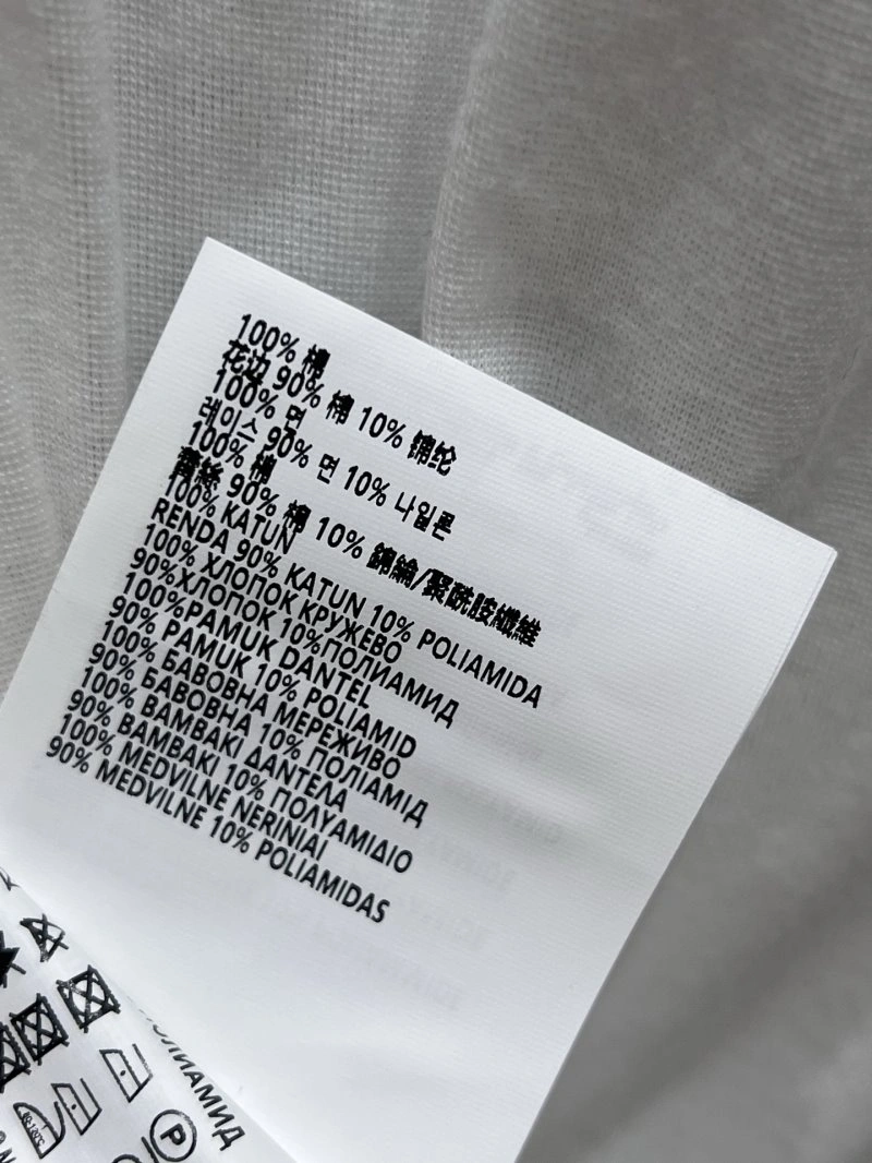 Miu Miu T-Shirts Original 148594