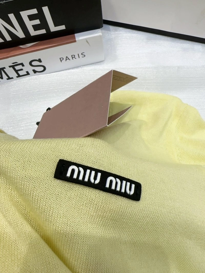 Practical Miu Miu T-Shirts 148599