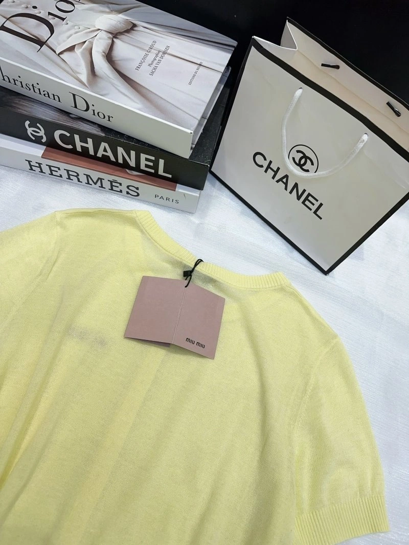 Practical Miu Miu T-Shirts 148599