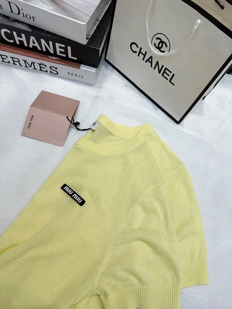 Practical Miu Miu T-Shirts 148599