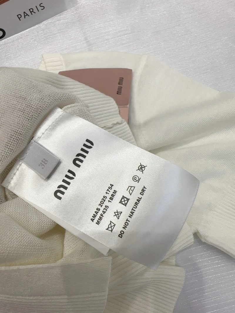 Miu Miu T-Shirts Sporty 148601