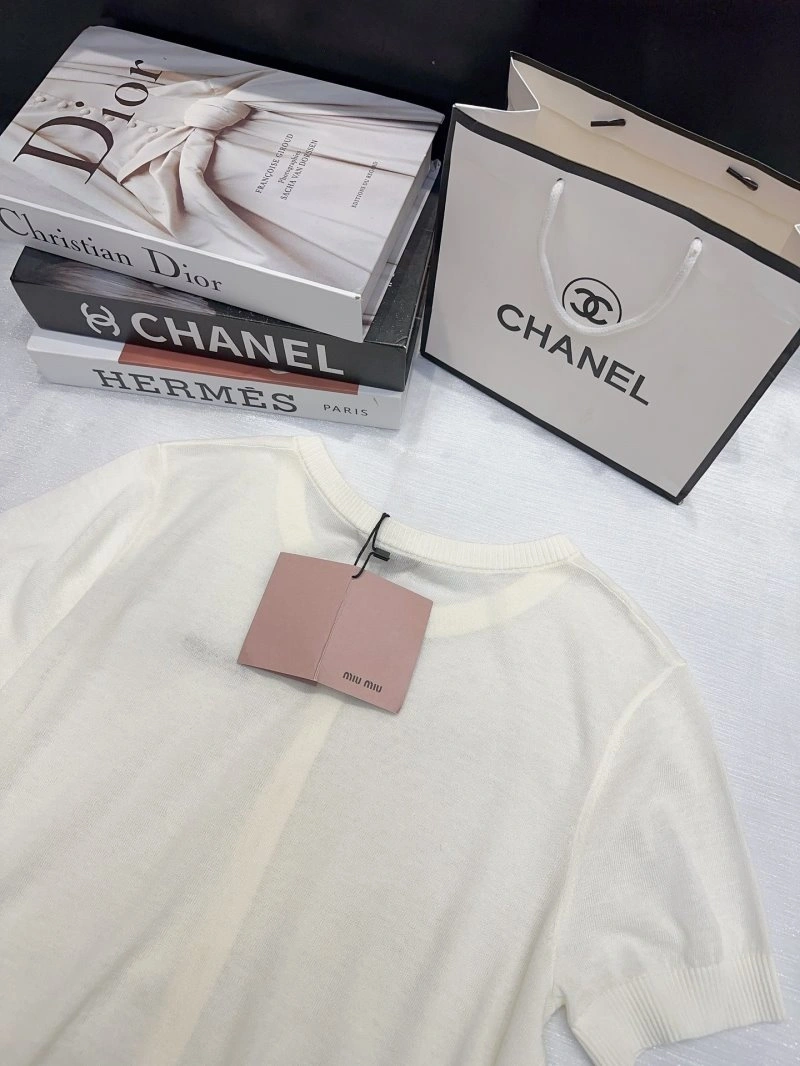 Miu Miu T-Shirts Sporty 148601