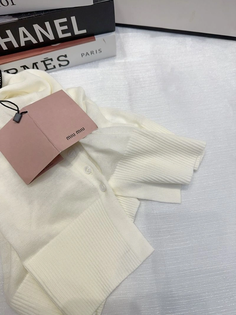 Miu Miu T-Shirts Sporty 148601