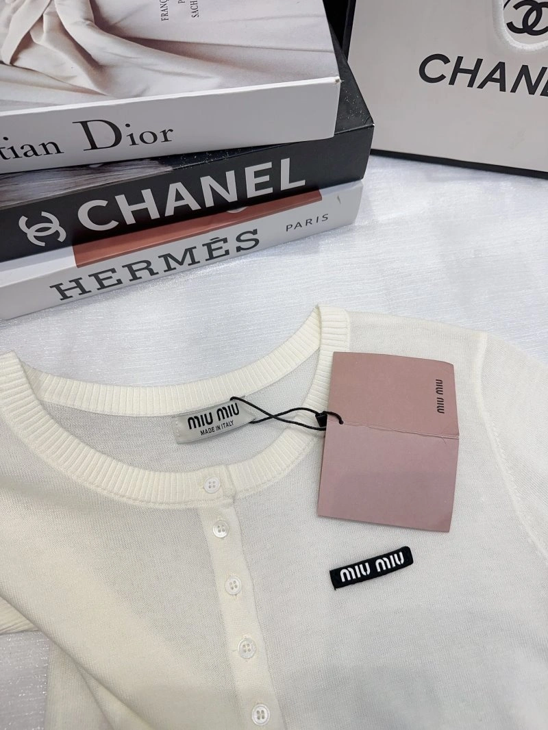 Miu Miu T-Shirts Sporty 148601