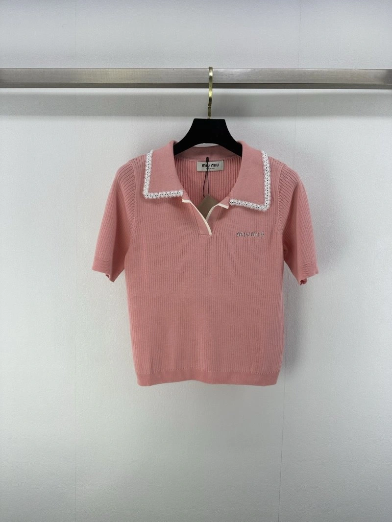 Miu Miu T-Shirts Fashionable 148596