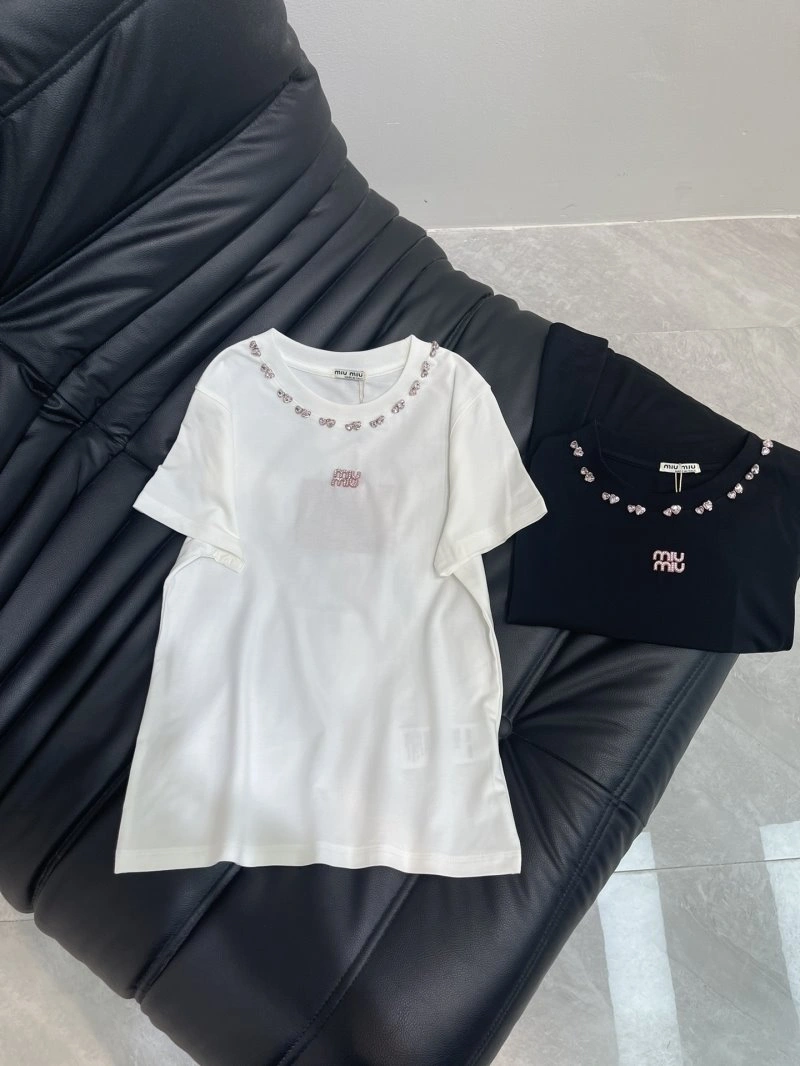 Miu Miu T-Shirts WellDesigned 148592