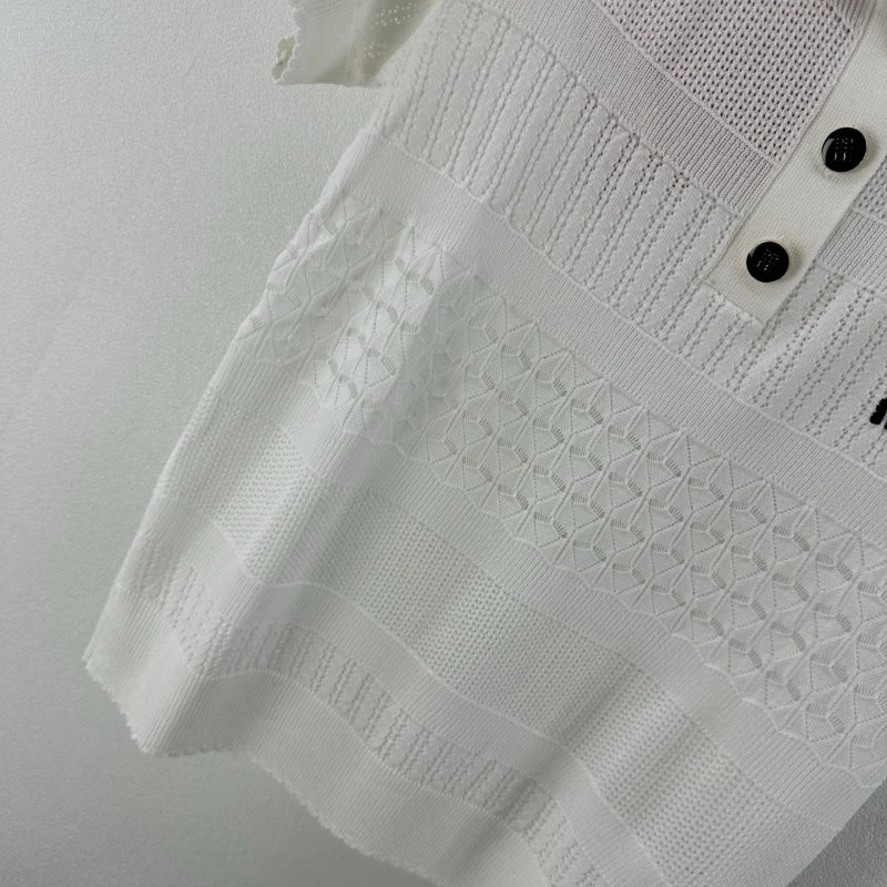 Premium Miu Miu T-Shirts 148573