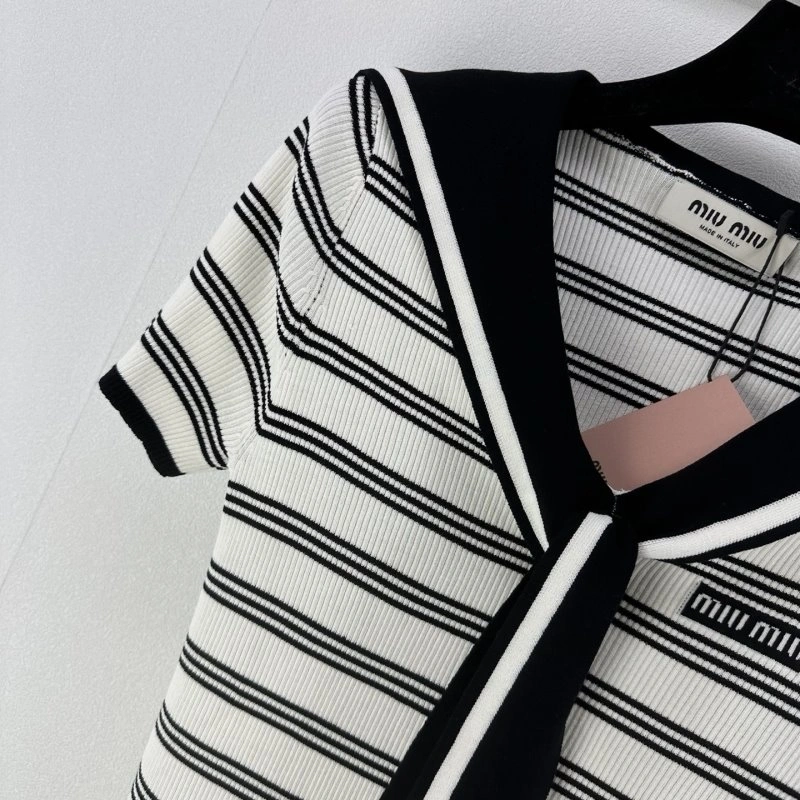 Miu Miu T-Shirts FashionForward 148568