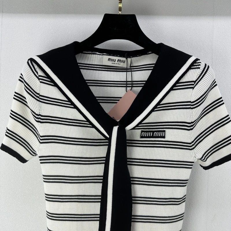Miu Miu T-Shirts FashionForward 148568