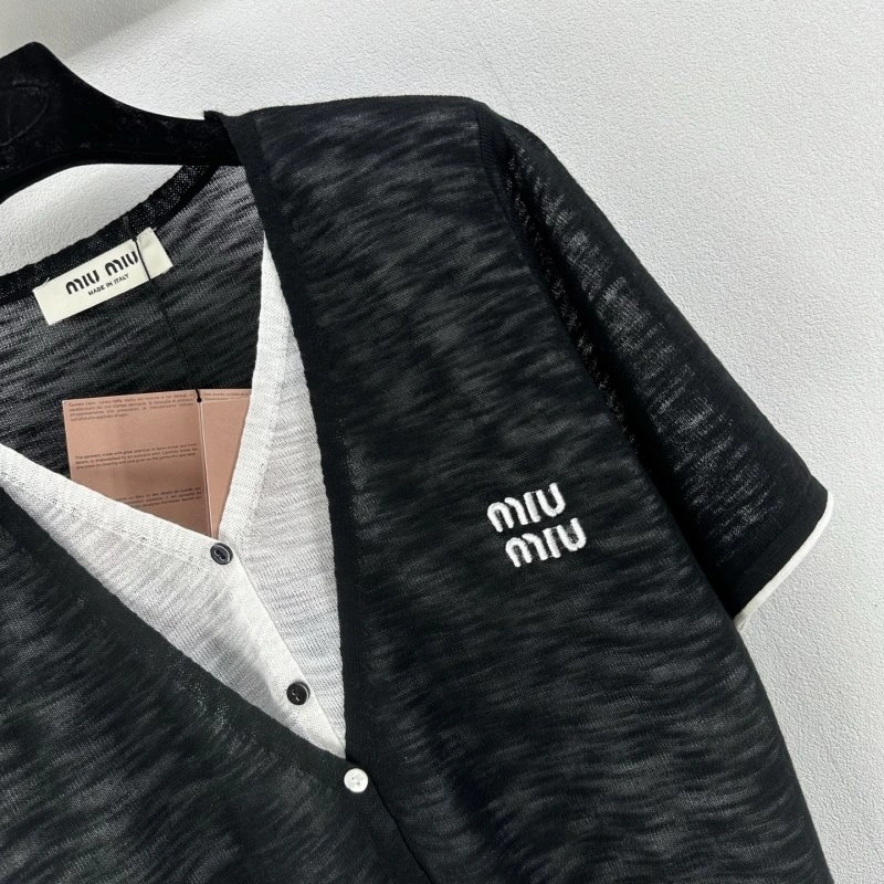 Trendsetting Miu Miu T-Shirts 148550
