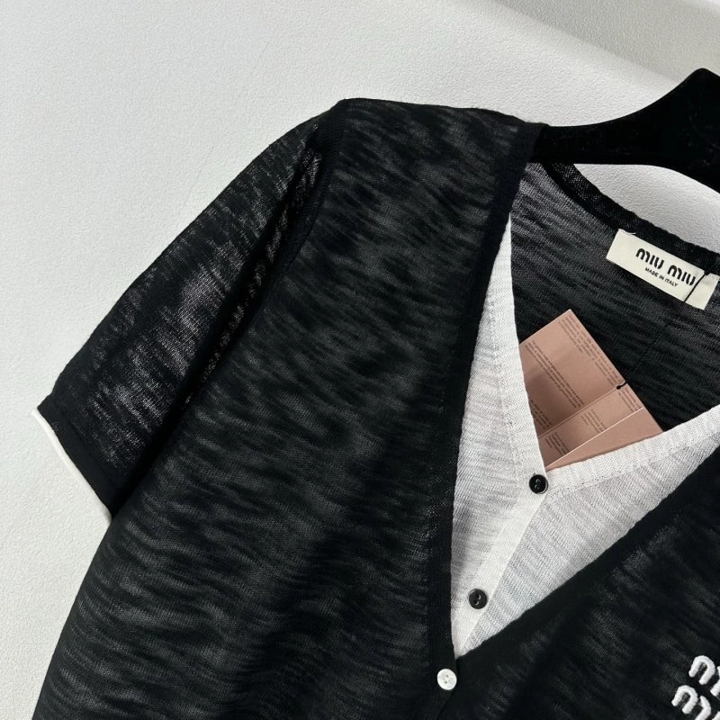 Trendsetting Miu Miu T-Shirts 148550