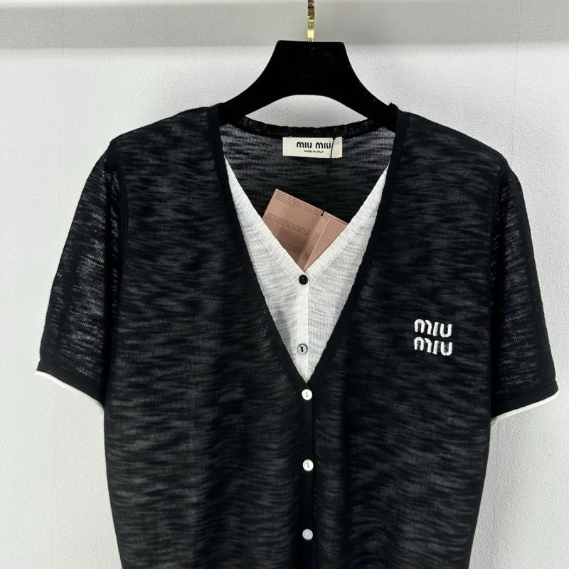 Trendsetting Miu Miu T-Shirts 148550