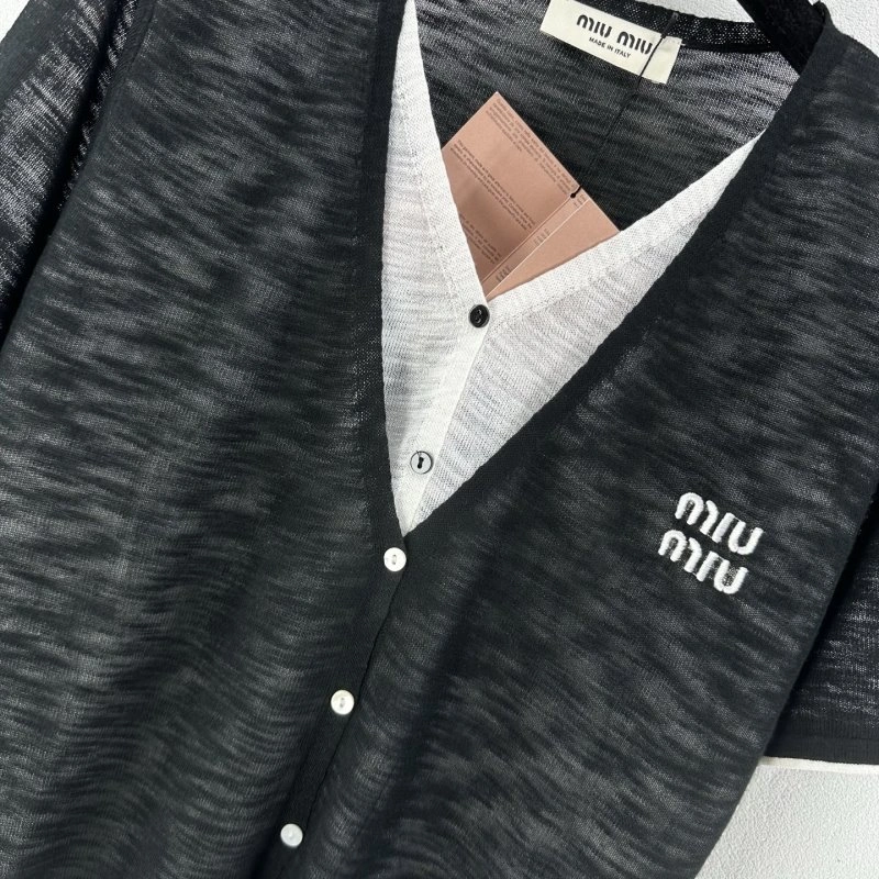 Trendsetting Miu Miu T-Shirts 148550
