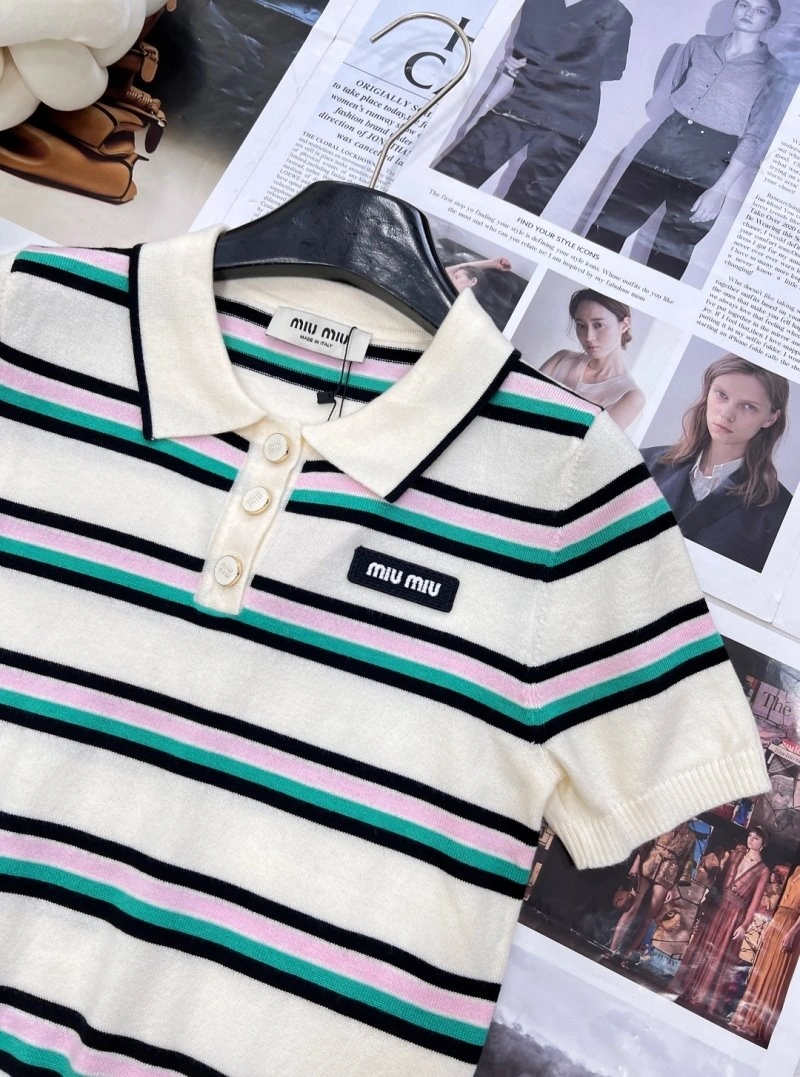 Elegant Miu Miu T-Shirts 148543