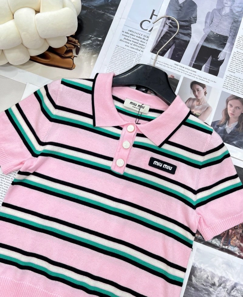 Miu Miu T-Shirts Contemporary 148548