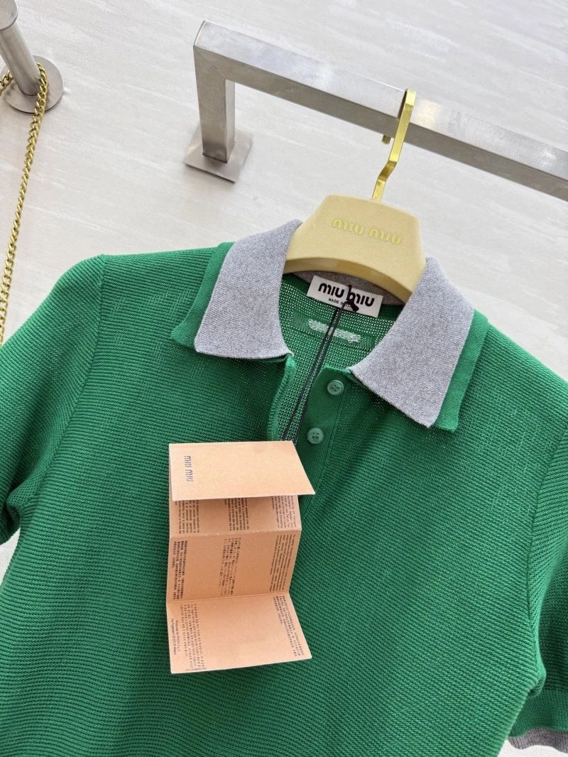 Miu Miu T-Shirts Comfortable 148535