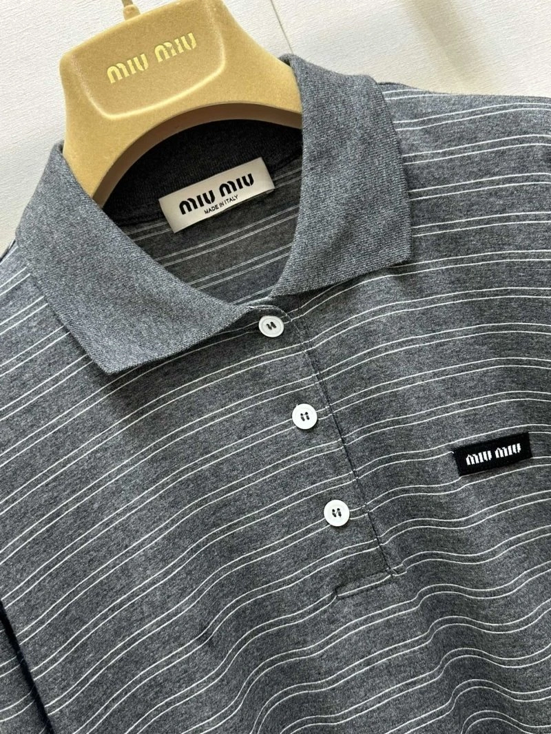 Miu Miu T-Shirts Sleek 148542