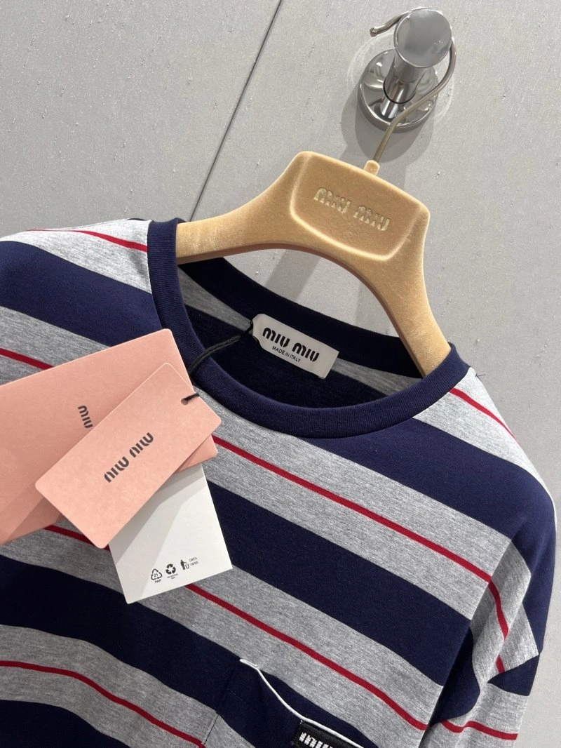 Durable Miu Miu T-Shirts 148561