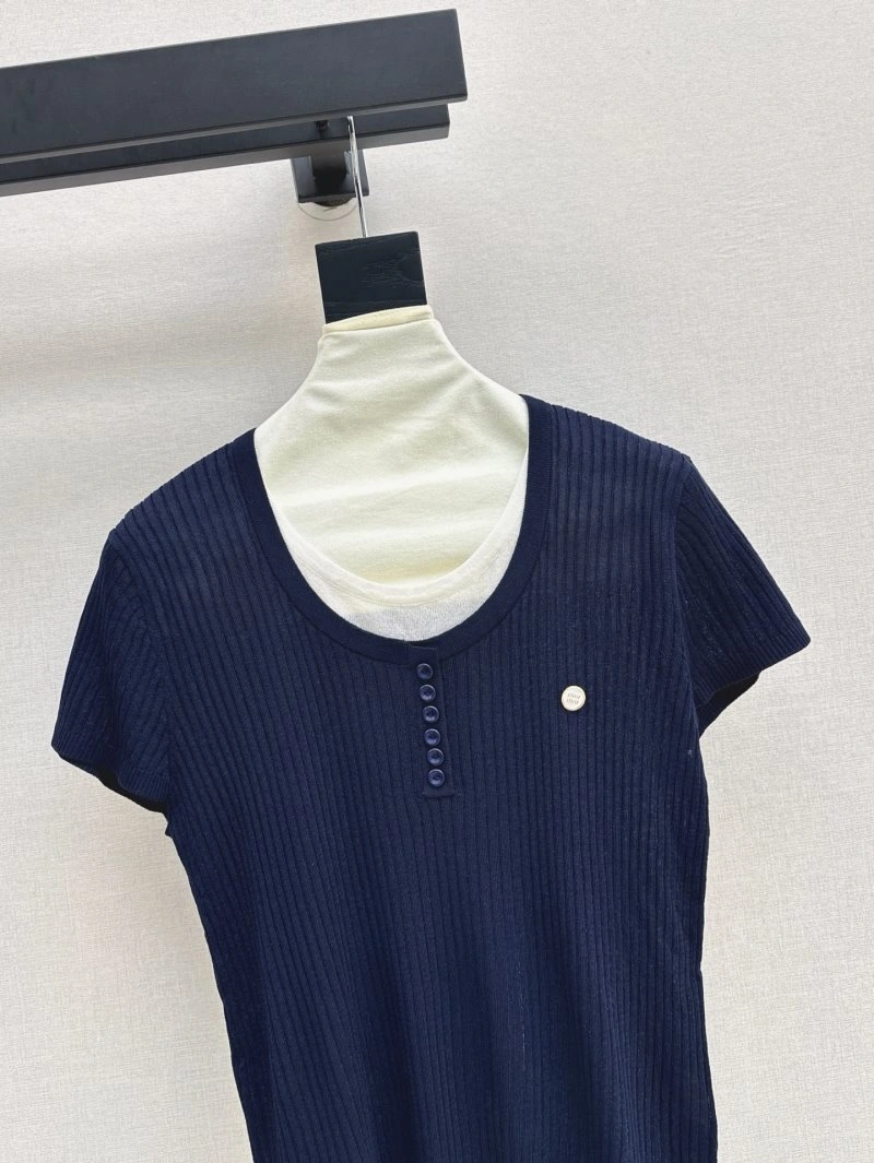 Miu Miu T-Shirts UrbanChic 148534