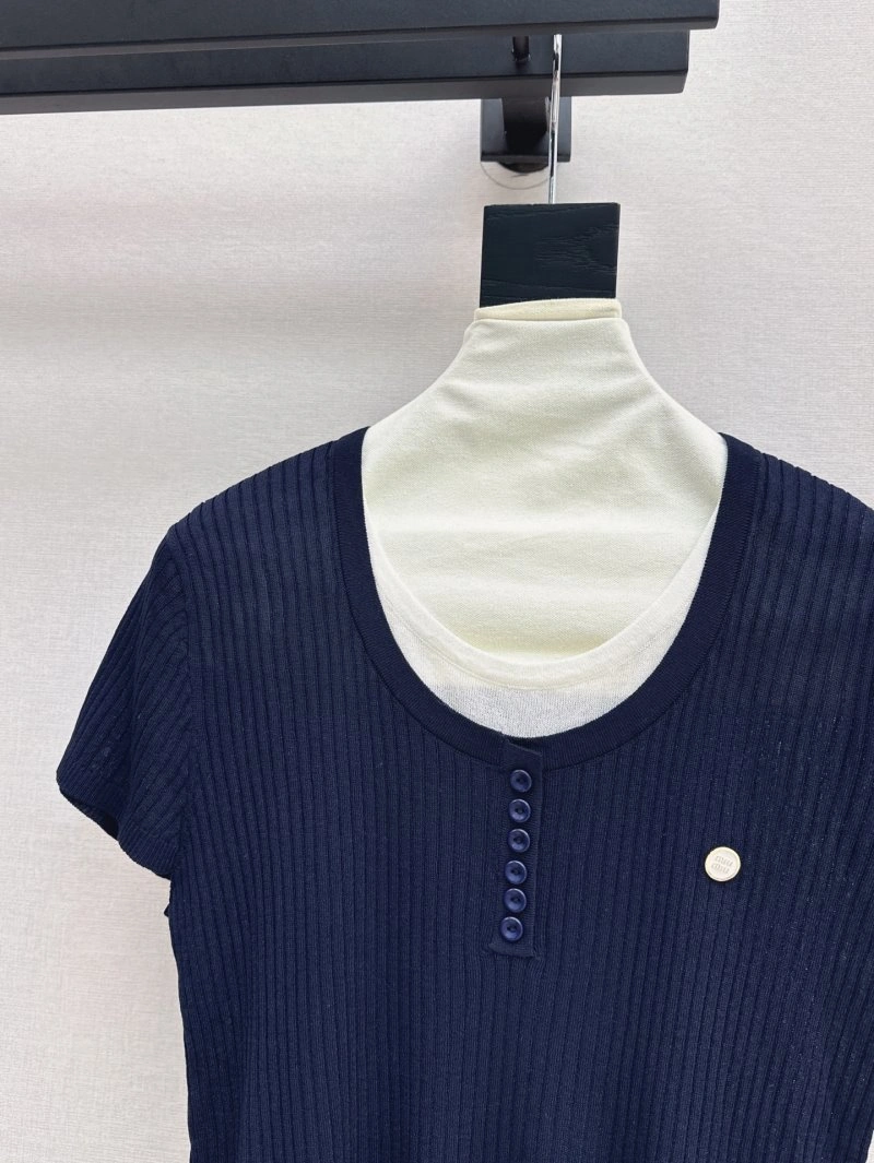 Miu Miu T-Shirts UrbanChic 148534