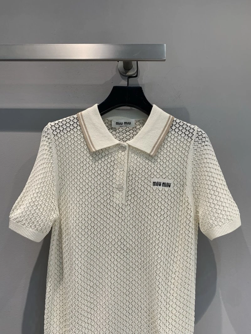 Modern Miu Miu T-Shirts 148527