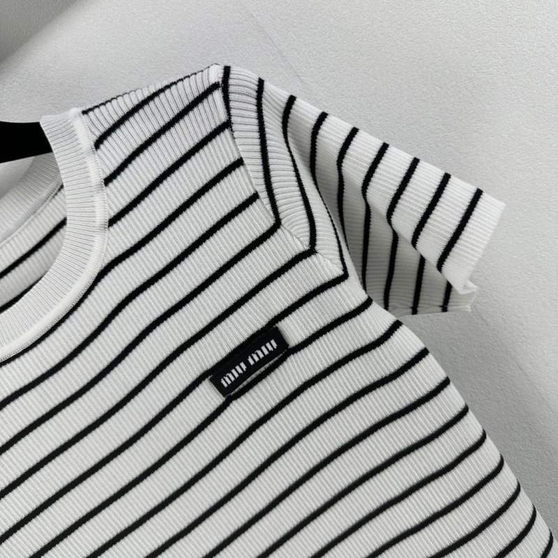 Miu Miu T-Shirts Unique 148496