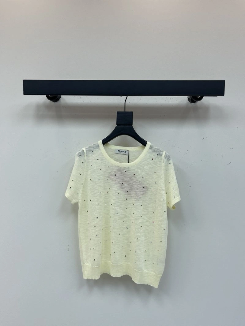Miu Miu T-Shirts Sophisticated 148507