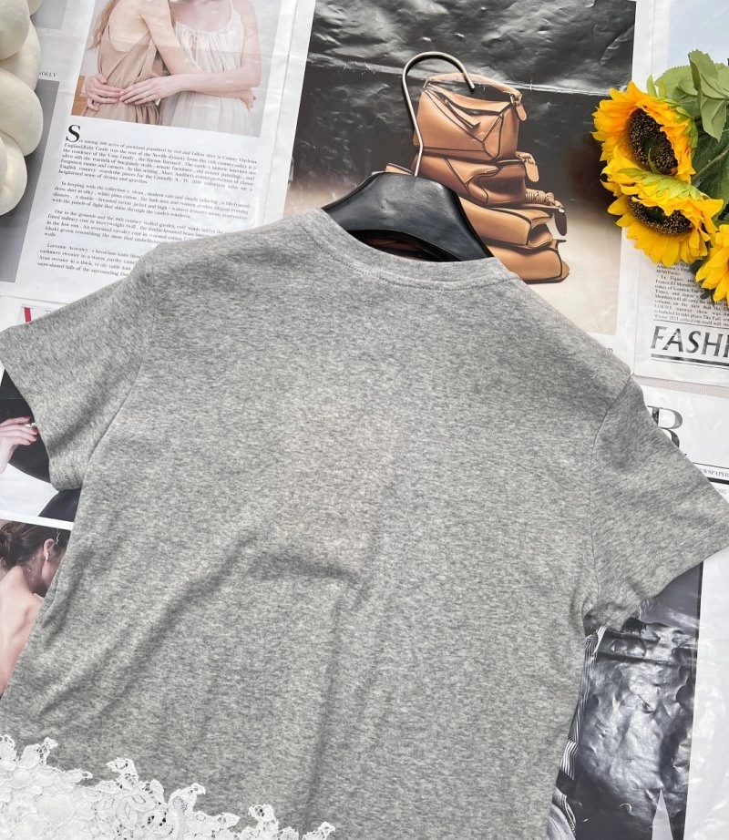 Sporty Miu Miu T-Shirts 148500