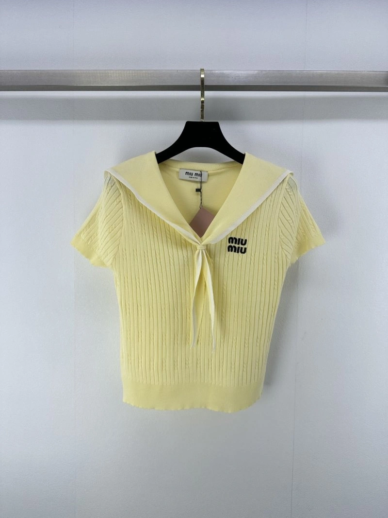 Miu Miu T-Shirts UrbanChic 148482