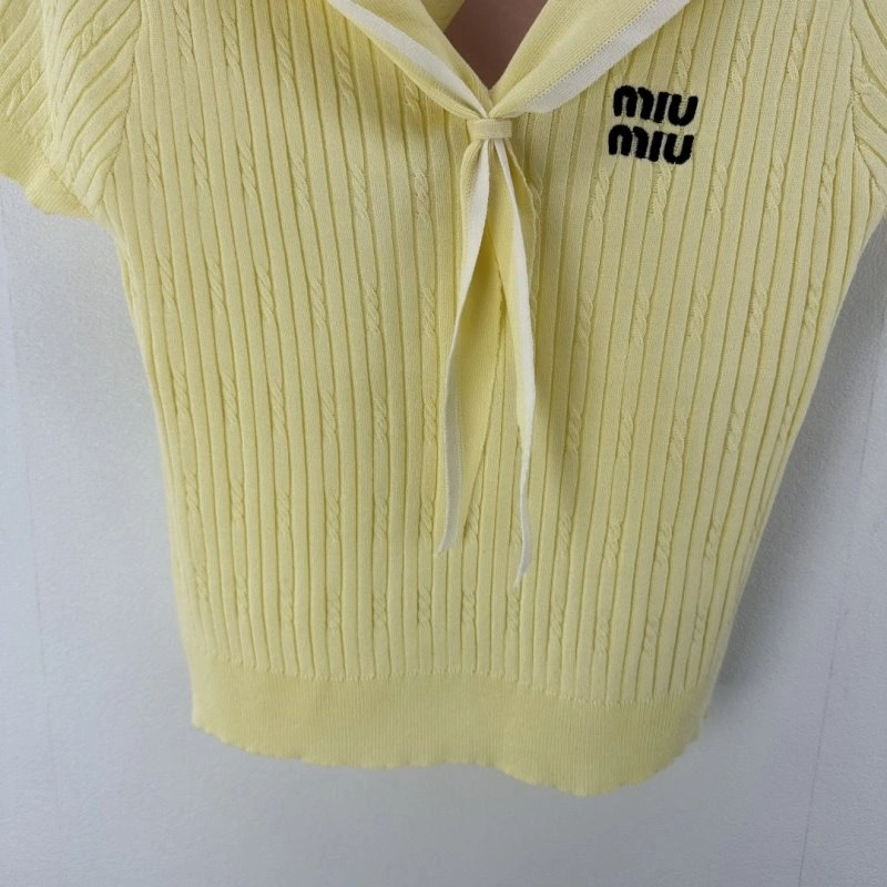 Miu Miu T-Shirts UrbanChic 148482