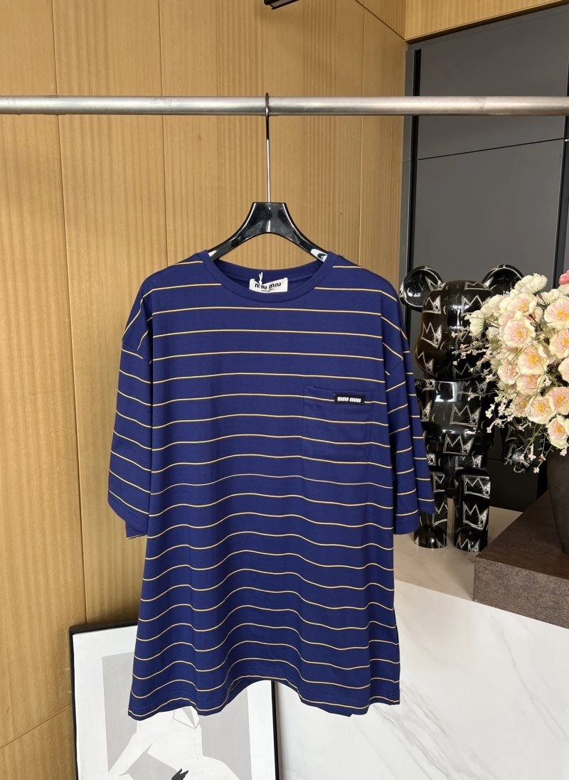 Miu Miu T-Shirts Classic 148458
