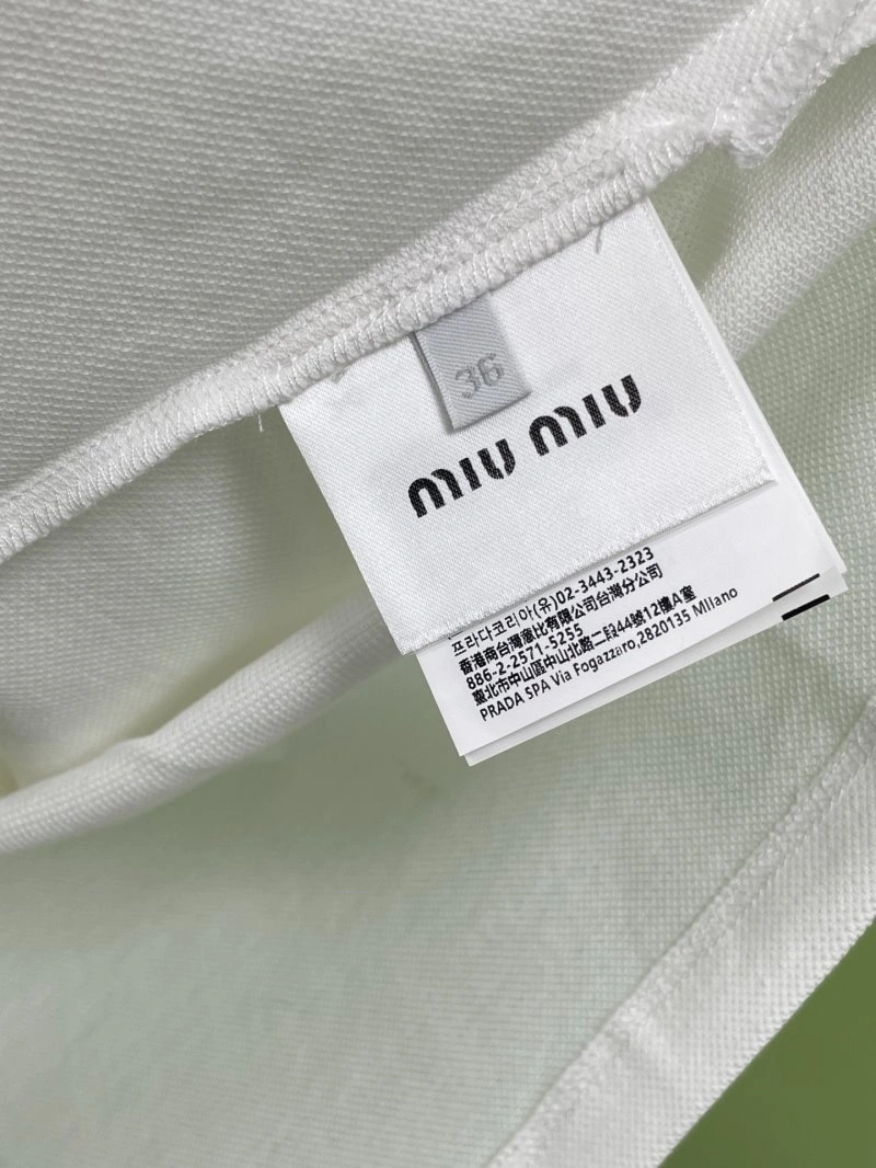 Classic Miu Miu T-Shirts 148456