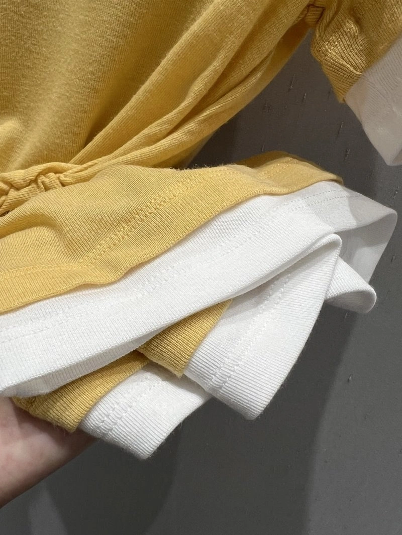 Miu Miu T-Shirts Minimalist 148468