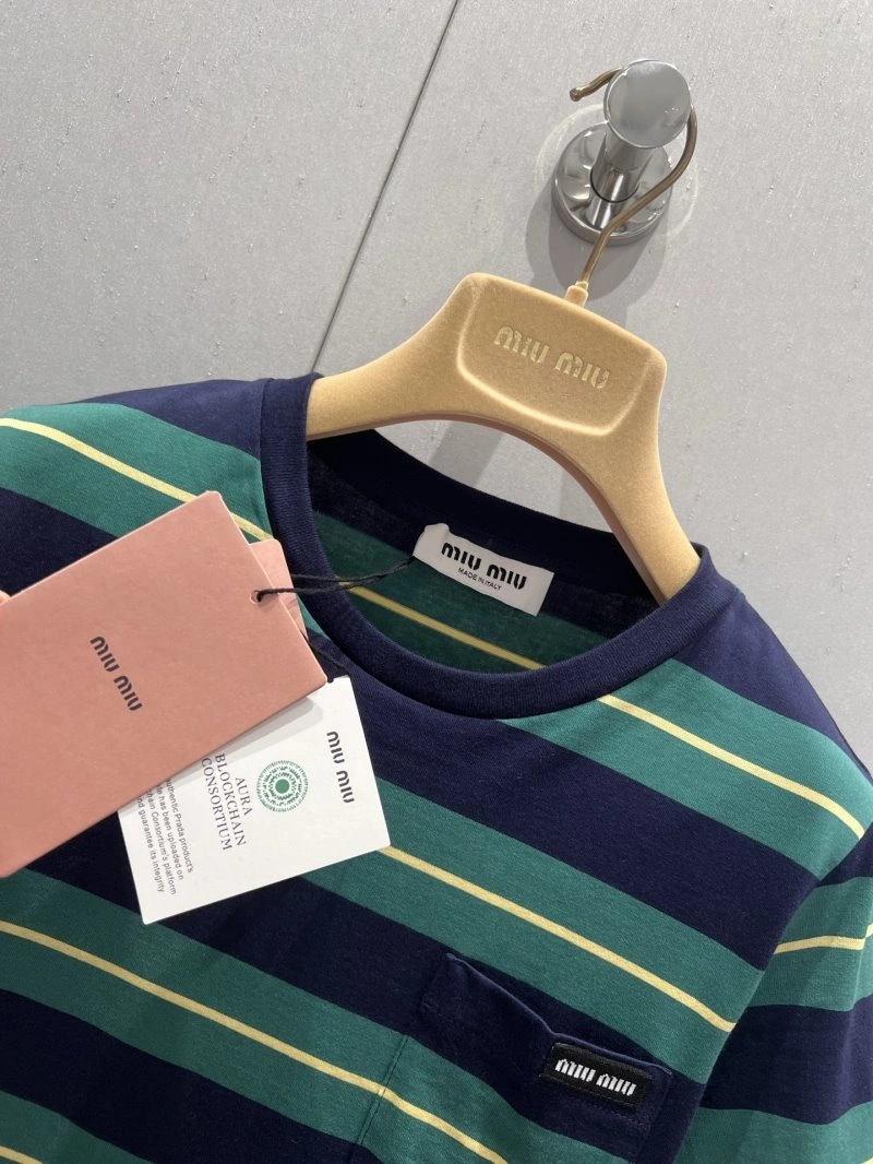 Miu Miu T-Shirts SmoothTexture 148457