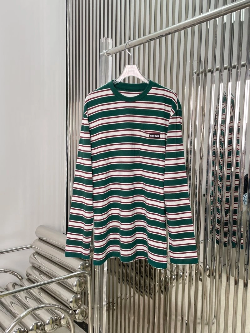 Effortless Miu Miu T-Shirts 148440