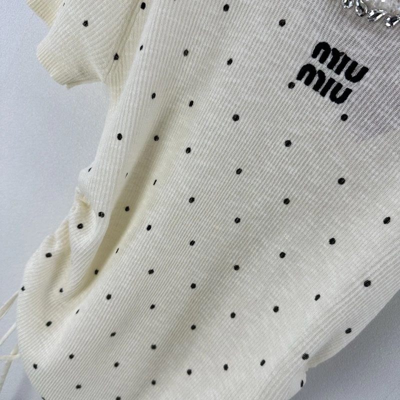 Miu Miu T-Shirts Durable 148443