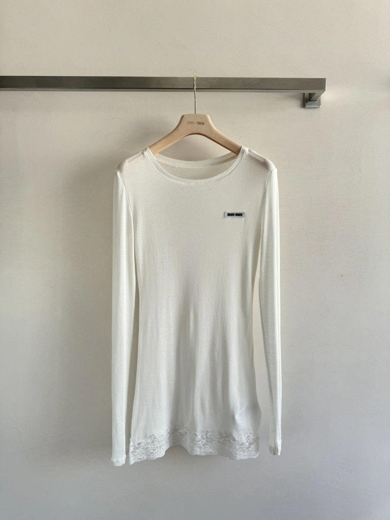 Miu Miu T-Shirts Refined 148437