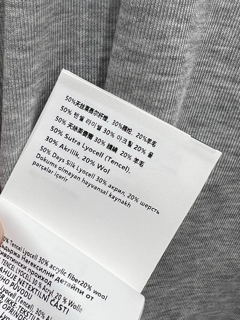 Modern Miu Miu T-Shirts 148430