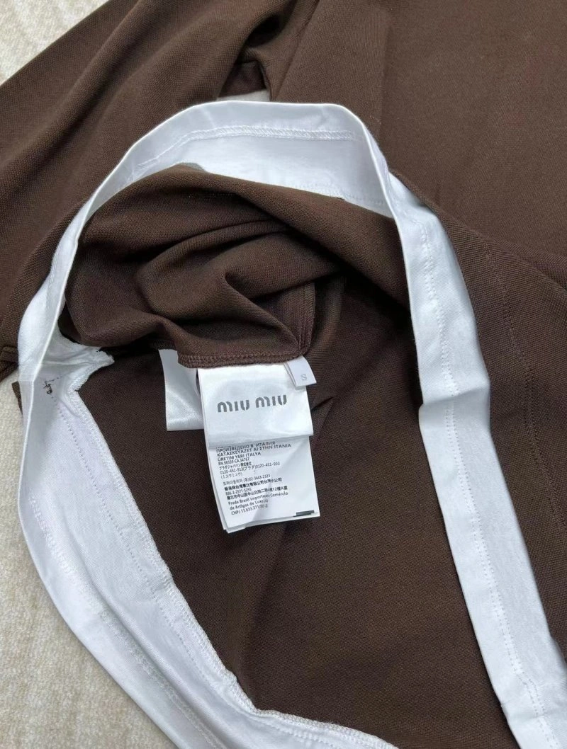 Miu Miu T-Shirts Popular 148423