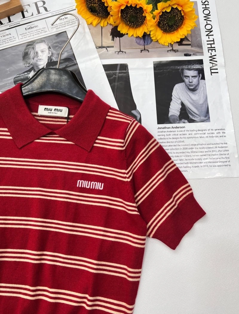 Miu Miu T-Shirts Modern 148424
