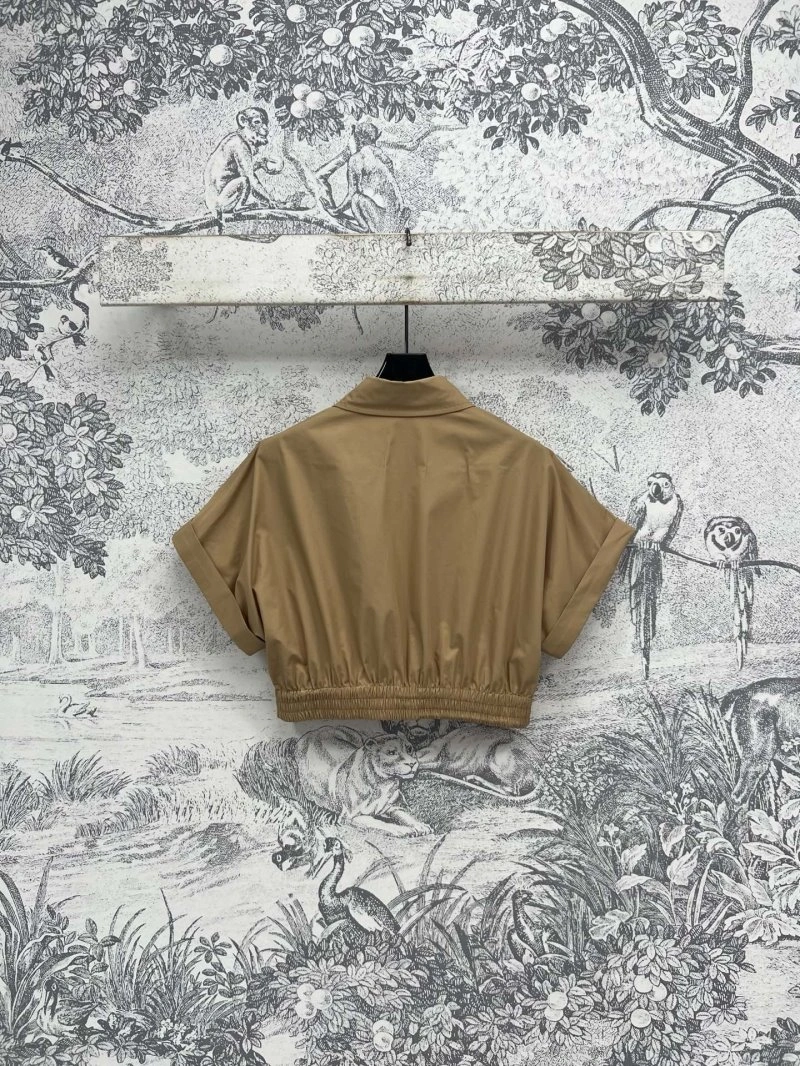 Miu Miu T-Shirts Trendsetting 148418