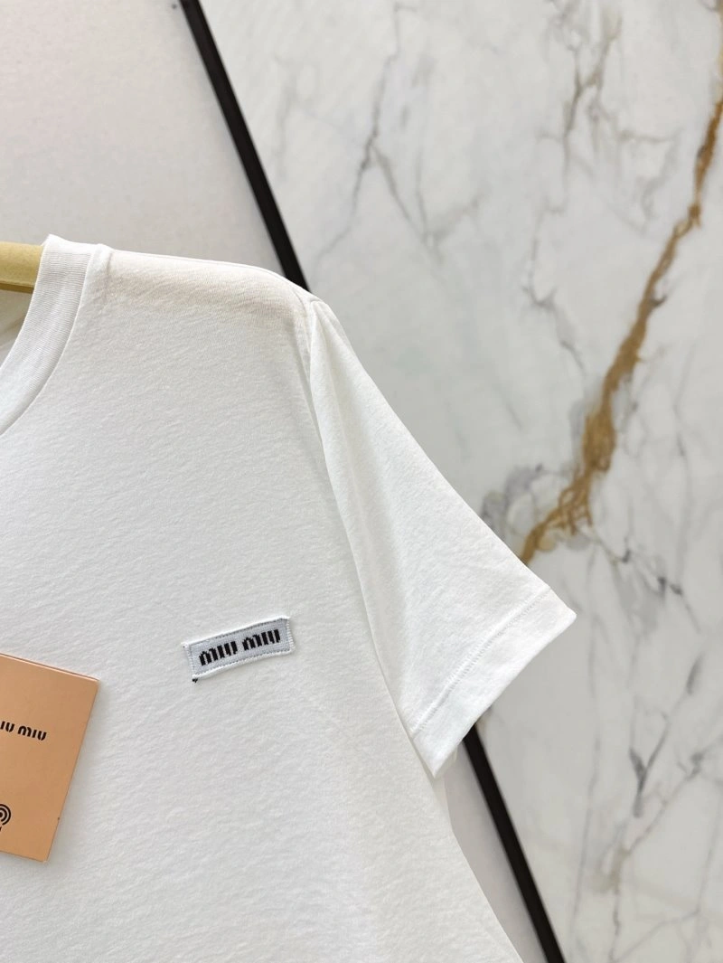 Miu Miu T-Shirts Breathable 148419