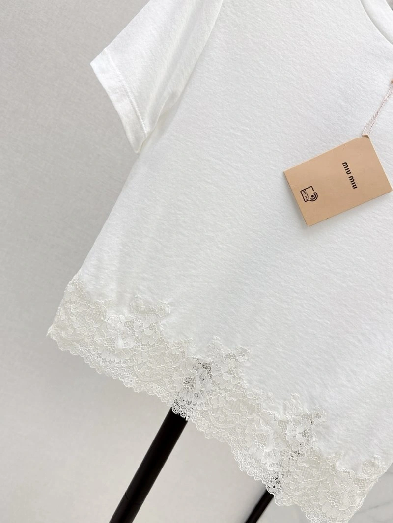 Miu Miu T-Shirts Breathable 148419