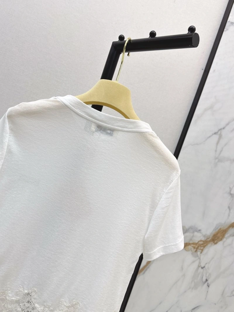 Miu Miu T-Shirts Breathable 148419